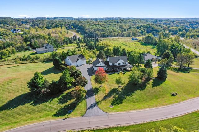 9520 Scott St, Greenfield, MN 55373