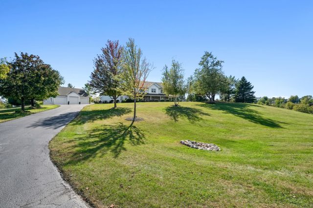 9520 Scott St, Greenfield, MN 55373