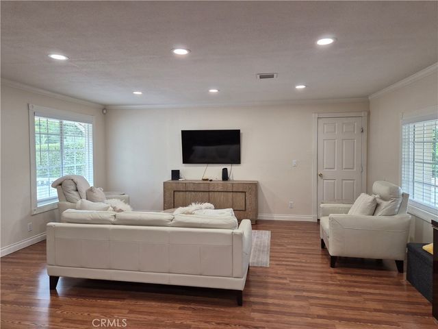22906 Lanark Street, West Hills, CA 91304