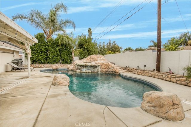 22906 Lanark Street, West Hills, CA 91304