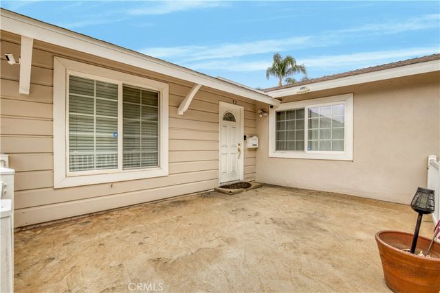 22906 Lanark Street, West Hills, CA 91304