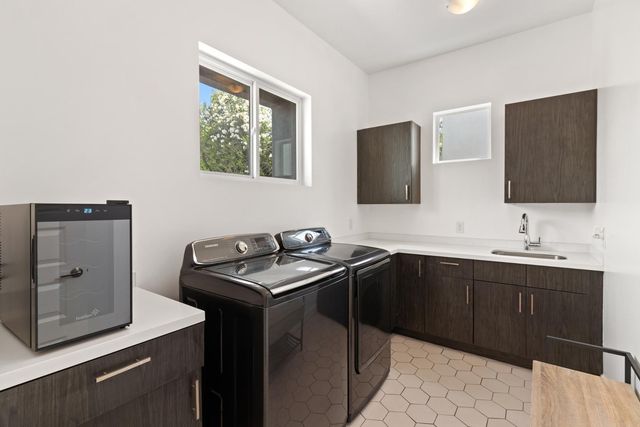 4533 E Devonshire Avenue, Phoenix, AZ 85018