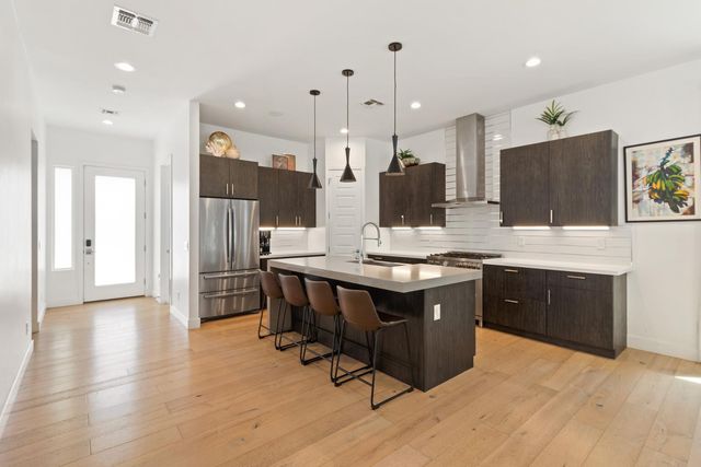 4533 E Devonshire Avenue, Phoenix, AZ 85018