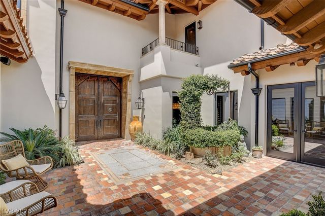 15 Rue Du Rivoli Place, Henderson, NV 89011