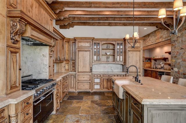 15 Rue Du Rivoli Place, Henderson, NV 89011