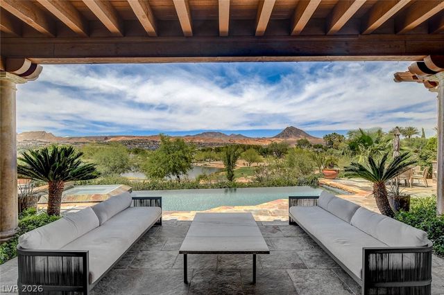 15 Rue Du Rivoli Place, Henderson, NV 89011