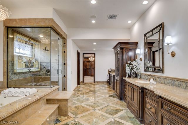 15 Rue Du Rivoli Place, Henderson, NV 89011