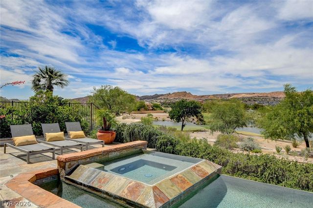 15 Rue Du Rivoli Place, Henderson, NV 89011