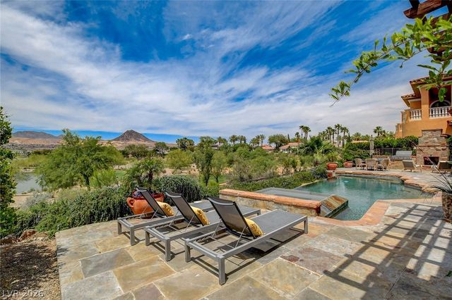 15 Rue Du Rivoli Place, Henderson, NV 89011