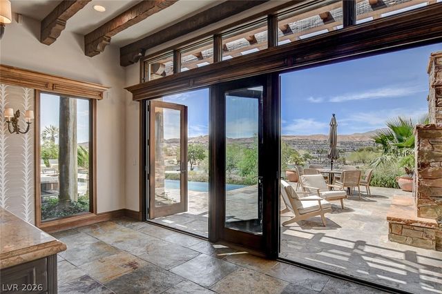 15 Rue Du Rivoli Place, Henderson, NV 89011
