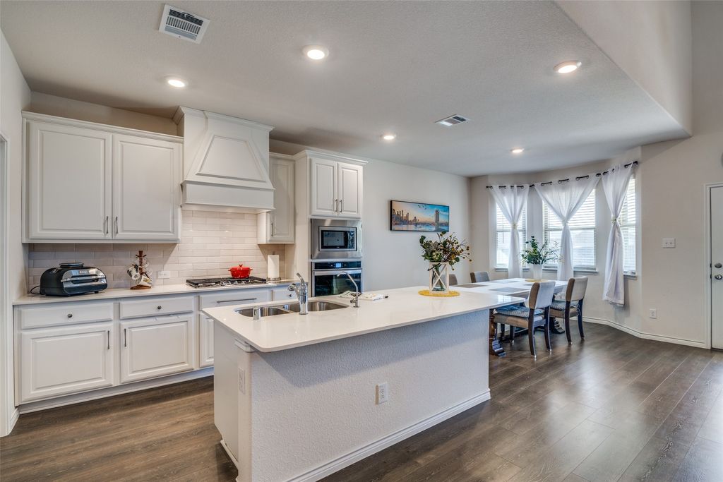 3943 Sidney Lane, Forney, TX 75126