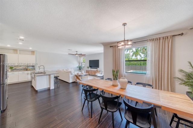 2655 SE 1st Street, Homestead, FL 33033
