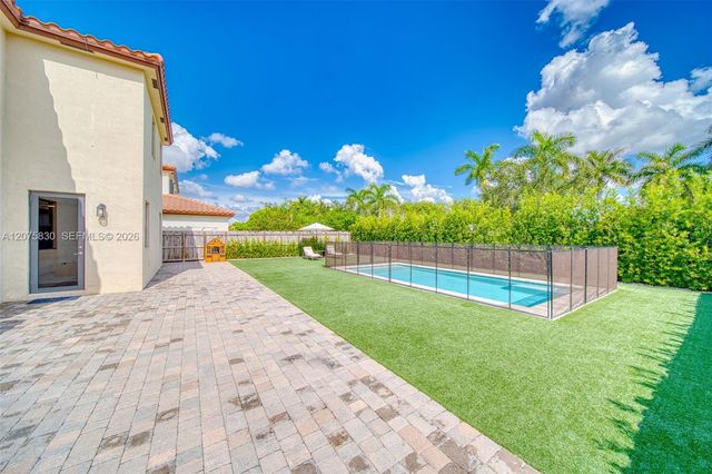 2655 SE 1st Street, Homestead, FL 33033