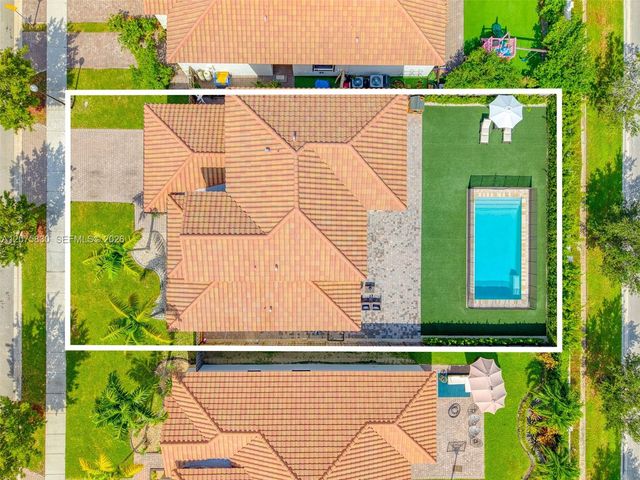 2655 SE 1st Street, Homestead, FL 33033