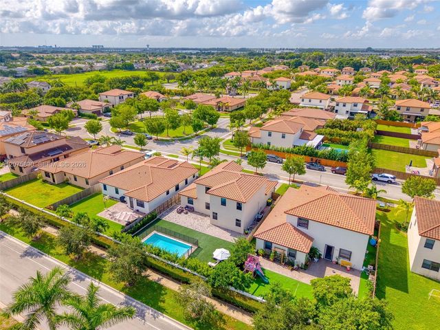2655 SE 1st Street, Homestead, FL 33033