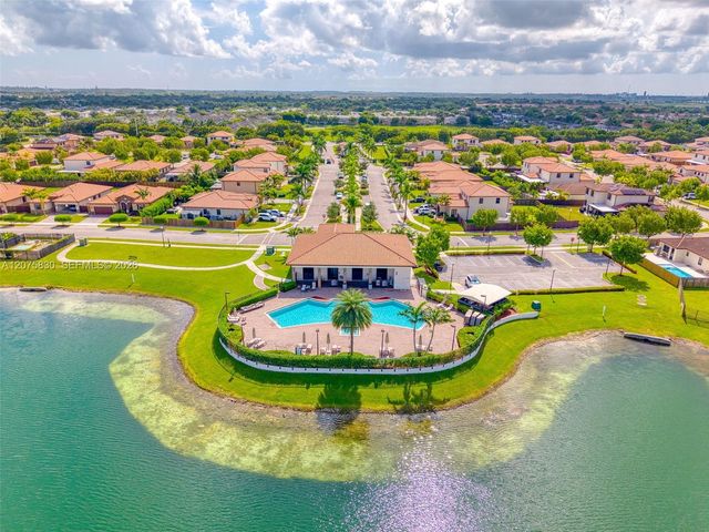 2655 SE 1st Street, Homestead, FL 33033