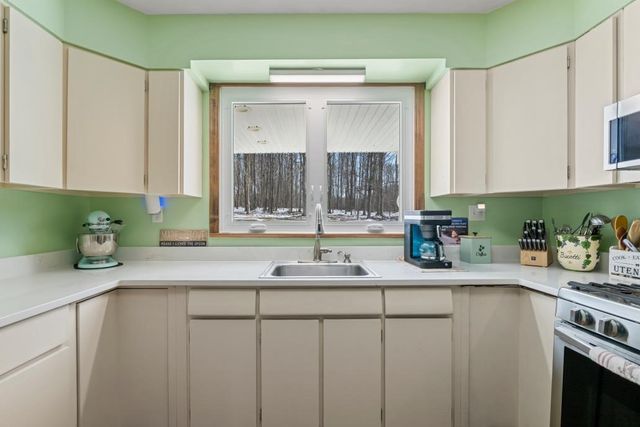 20291 ROUTE 89 Route, Corry, PA 16407