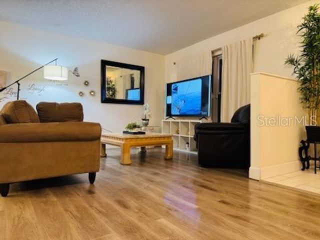 18385 HOTTELET CIRCLE, Port Charlotte, FL 33948