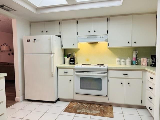 18385 HOTTELET CIRCLE, Port Charlotte, FL 33948