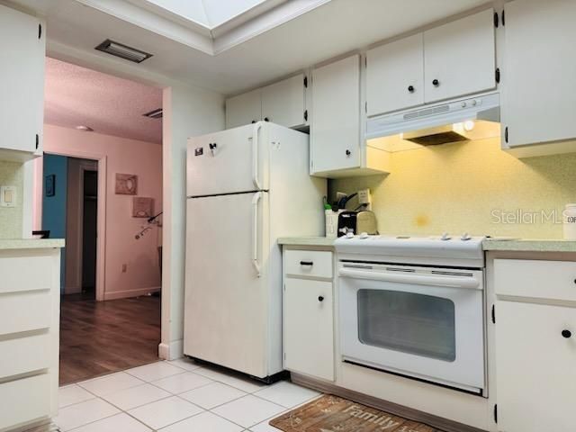 18385 HOTTELET CIRCLE, Port Charlotte, FL 33948