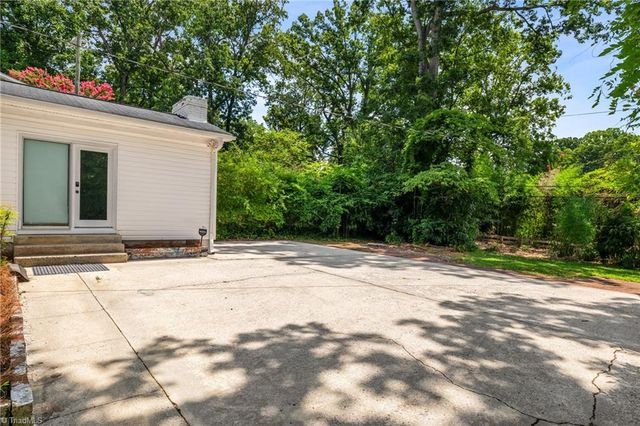 1415 Seminole Drive, Greensboro, NC 27408