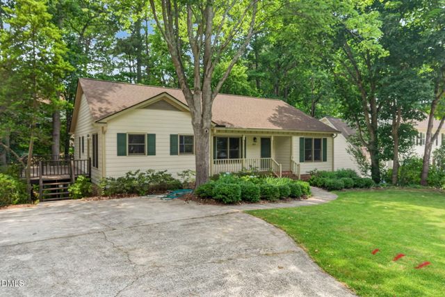 4907 Fortunes Ridge Drive, Durham, NC 27713