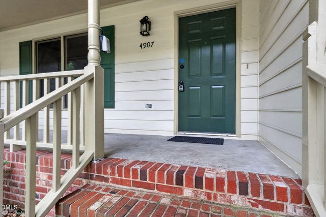 4907 Fortunes Ridge Drive, Durham, NC 27713