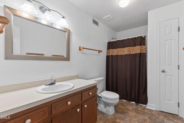 4907 Fortunes Ridge Drive, Durham, NC 27713