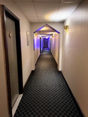 3933 N Clarendon Avenue 502, Chicago, IL 60613