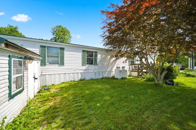 4 Balsam Lane, Lee, NH 03861