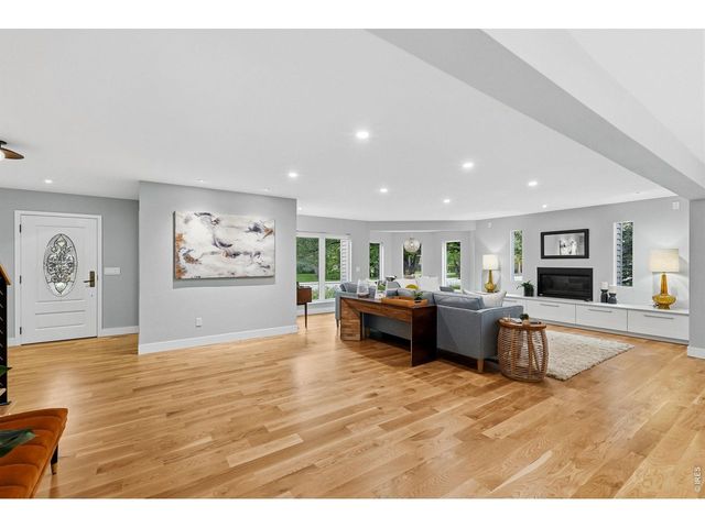 4557 Apple Way, Boulder, CO 80301