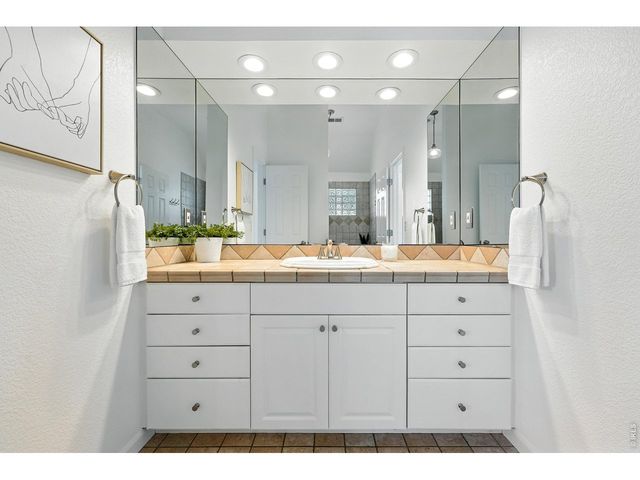 4557 Apple Way, Boulder, CO 80301
