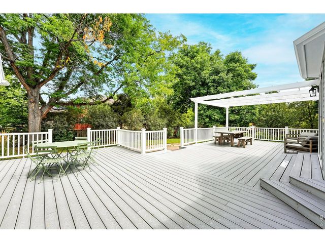 4557 Apple Way, Boulder, CO 80301
