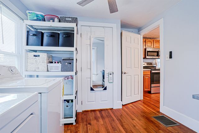 64 School Street, Allenstown, NH 03275