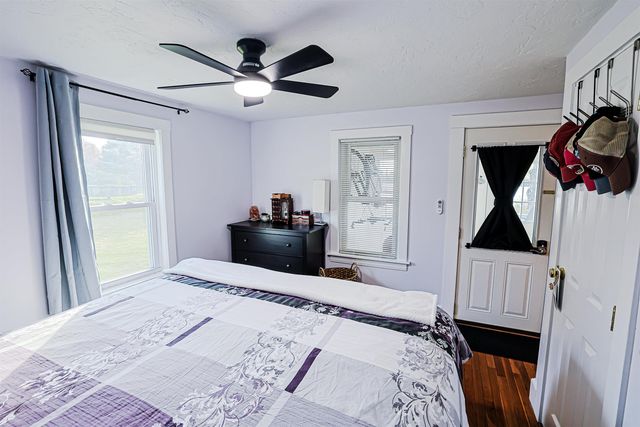 64 School Street, Allenstown, NH 03275