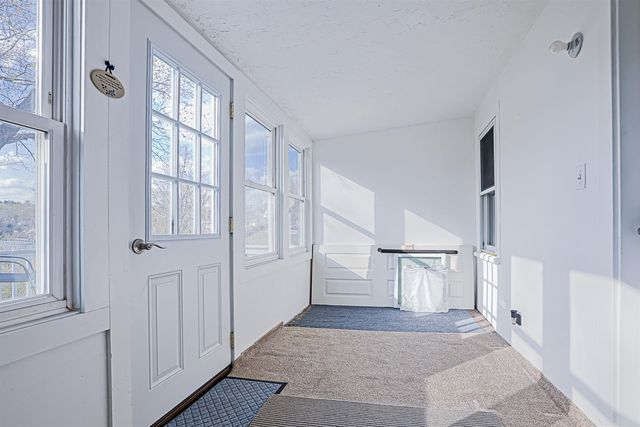 64 School Street, Allenstown, NH 03275