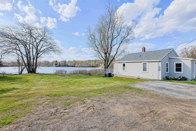 64 School Street, Allenstown, NH 03275