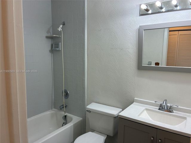 12213 SW 110th Ln 12213, Miami, FL 33186