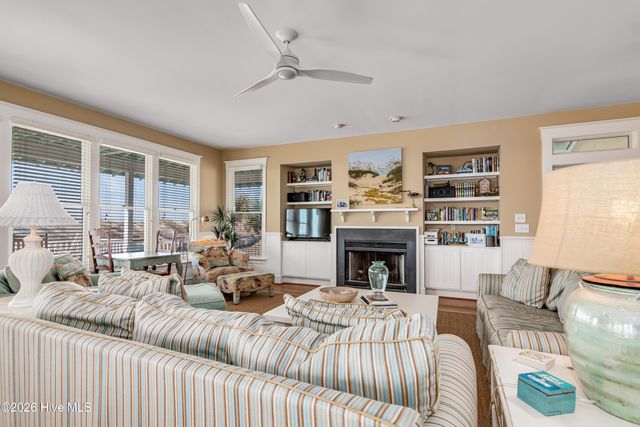 12 Brown Pelican Trail, Southport, NC 28461