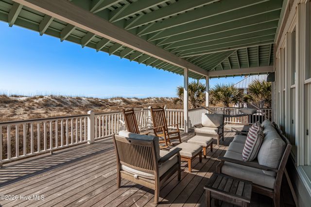 12 Brown Pelican Trail, Southport, NC 28461