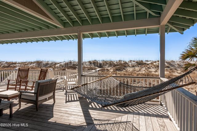 12 Brown Pelican Trail, Southport, NC 28461