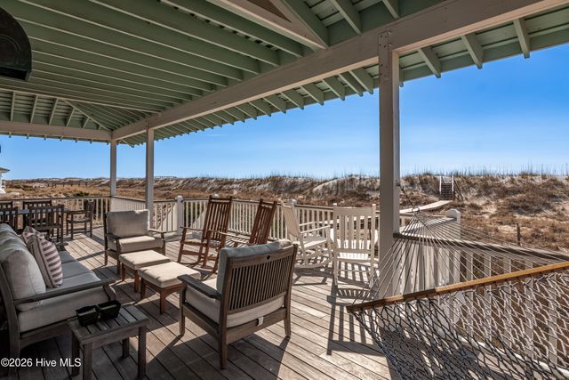 12 Brown Pelican Trail, Southport, NC 28461
