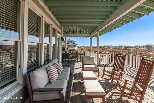 12 Brown Pelican Trail, Southport, NC 28461