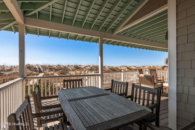 12 Brown Pelican Trail, Southport, NC 28461