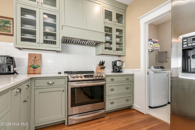 12 Brown Pelican Trail, Southport, NC 28461