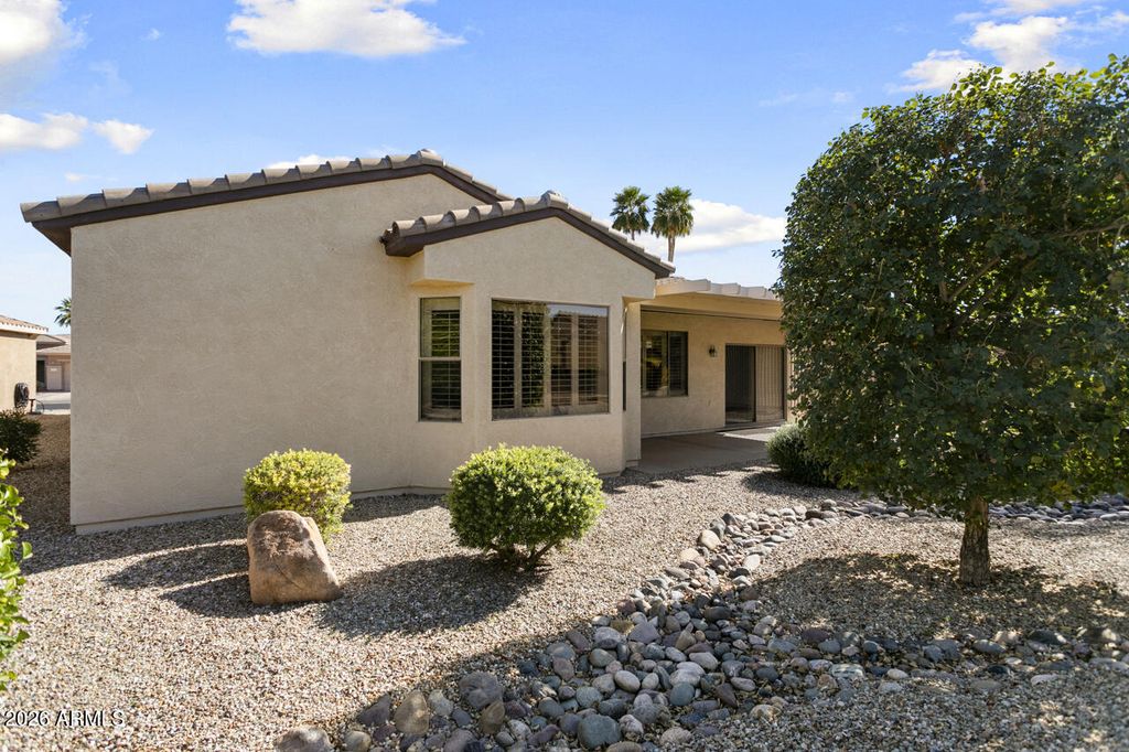 Image 24 of property listing at 15478 W MOONLIGHT Way, Surprise, AZ 85374