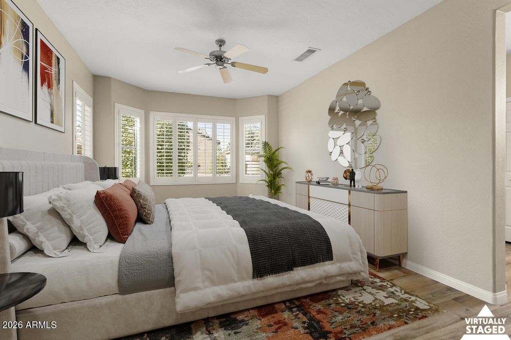 Image 25 of property listing at 15478 W MOONLIGHT Way, Surprise, AZ 85374