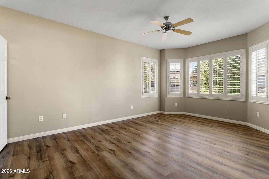 Image 26 of property listing at 15478 W MOONLIGHT Way, Surprise, AZ 85374