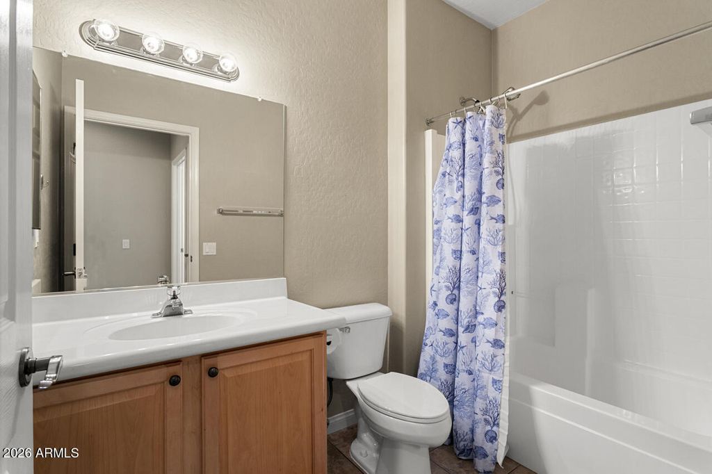 Image 32 of property listing at 15478 W MOONLIGHT Way, Surprise, AZ 85374