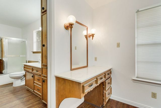 135 S Capri Drive, Duncanville, TX 75116